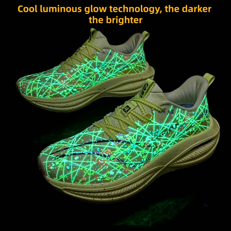 新しいメンズランニングシューズ、光るカップルポップコーンレー - Reflective Night Running Shoes のレビューと価格
