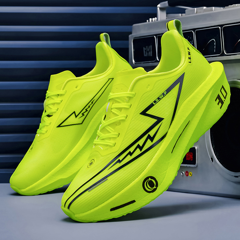 メンズランニングシューズ、通気性、快適性、耐衝撃性、オフロー - Lightweight Road Running Shoes のレビューと価格