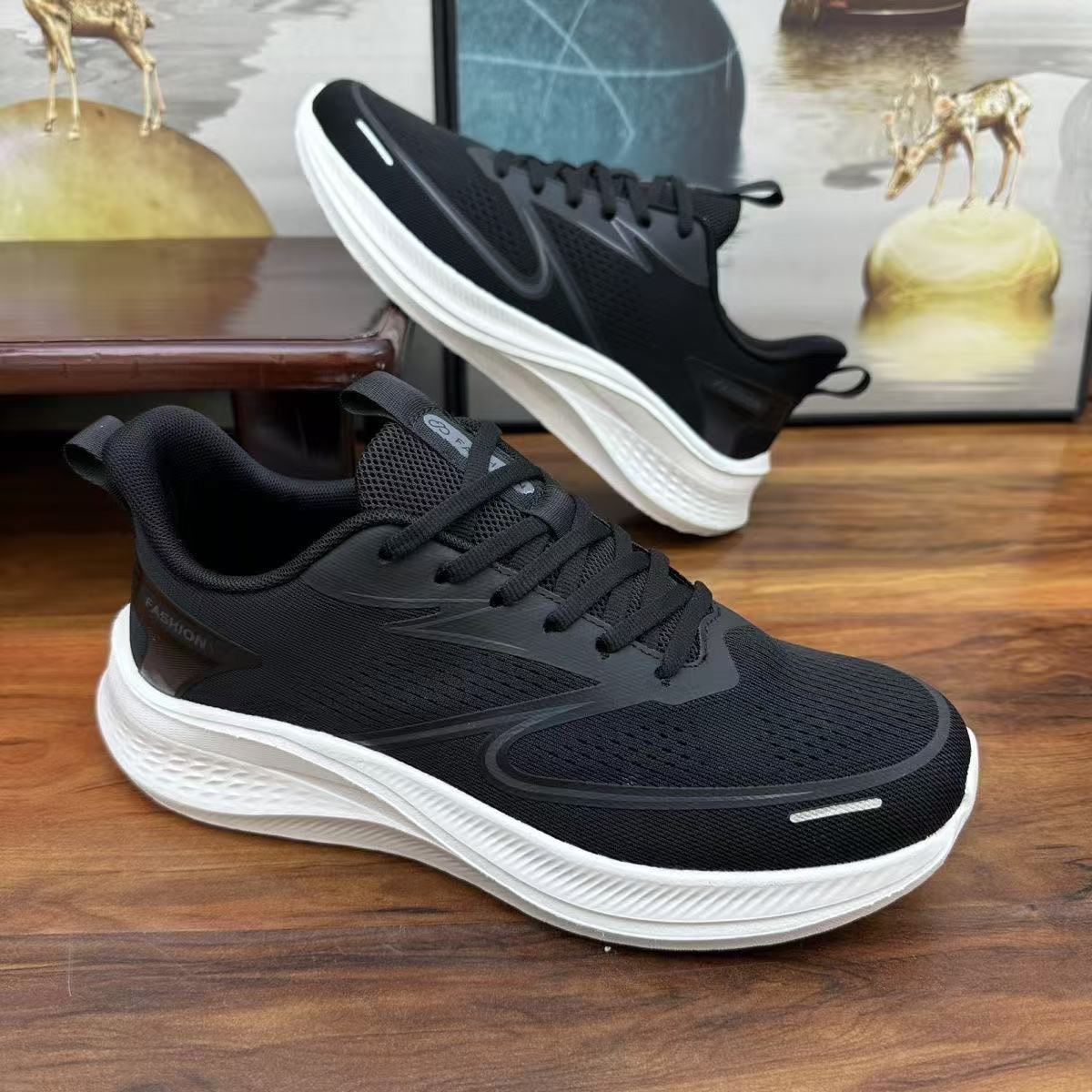 2026年夏 メンズ通気性メッシュスニーカー 大きいサイズ  - Waterproof Goretex Running Shoes のレビューと価格